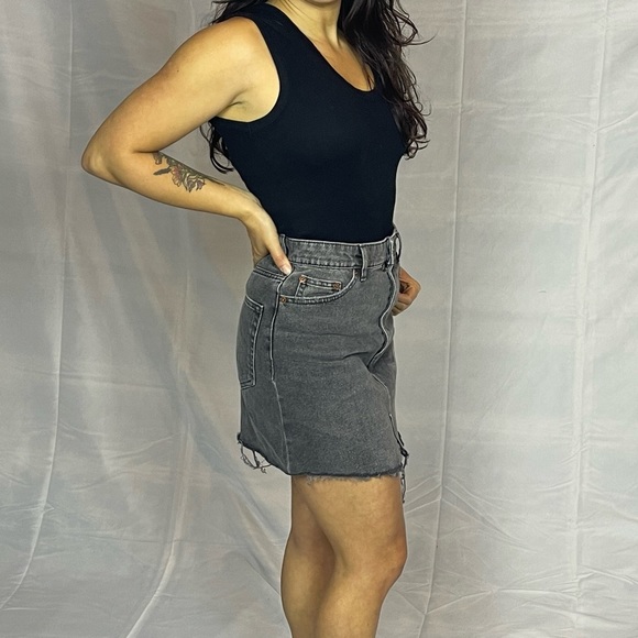 Zara Black Jean Skirt - Picture 1 of 6
